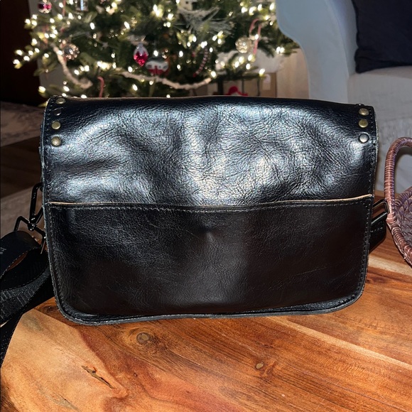 Patricia Nash Black leather Vitelli flap crossbody purse - Picture 2 of 11